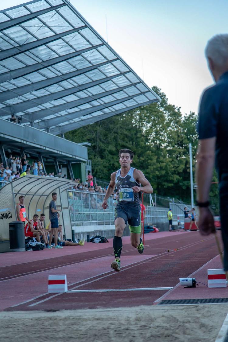 111751900306Kopija dokumenta DSC_2798.jpg-atletskimiting-nm.si